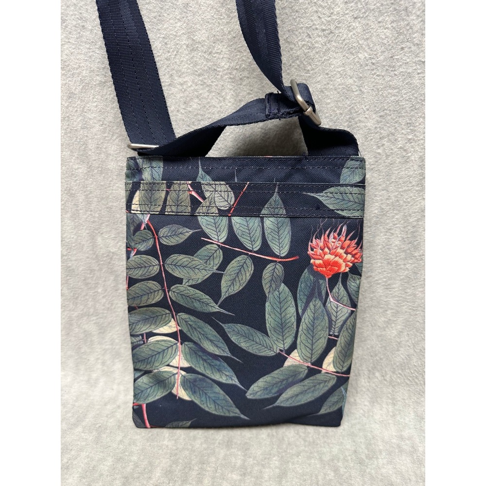 Dakine Jive Crossbody or Shoulder Bag Unisex Navy Botanical Tropical Travel - Picture 5 of 8